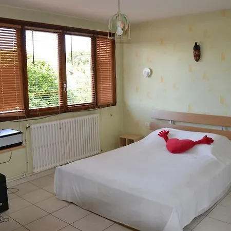 Casa vacanze Maison familiale à proximité Bordeaux-centre *